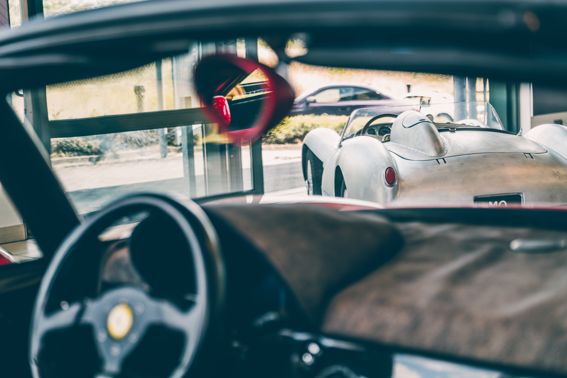 Има нова Ferrari Testa Rossa, но е електрическа и в мащаб 75%