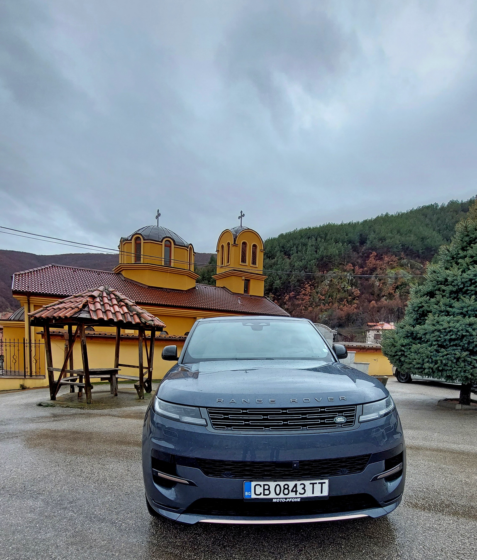 Караме новото поколение Range Rover Sport