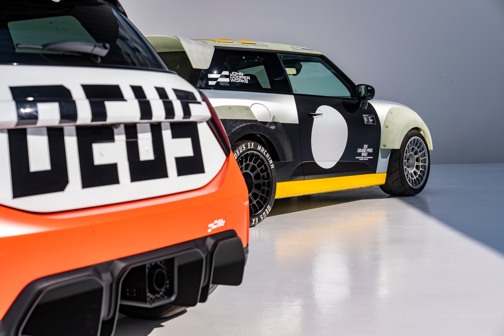 Моден бранд направи две концепции MINI JCW