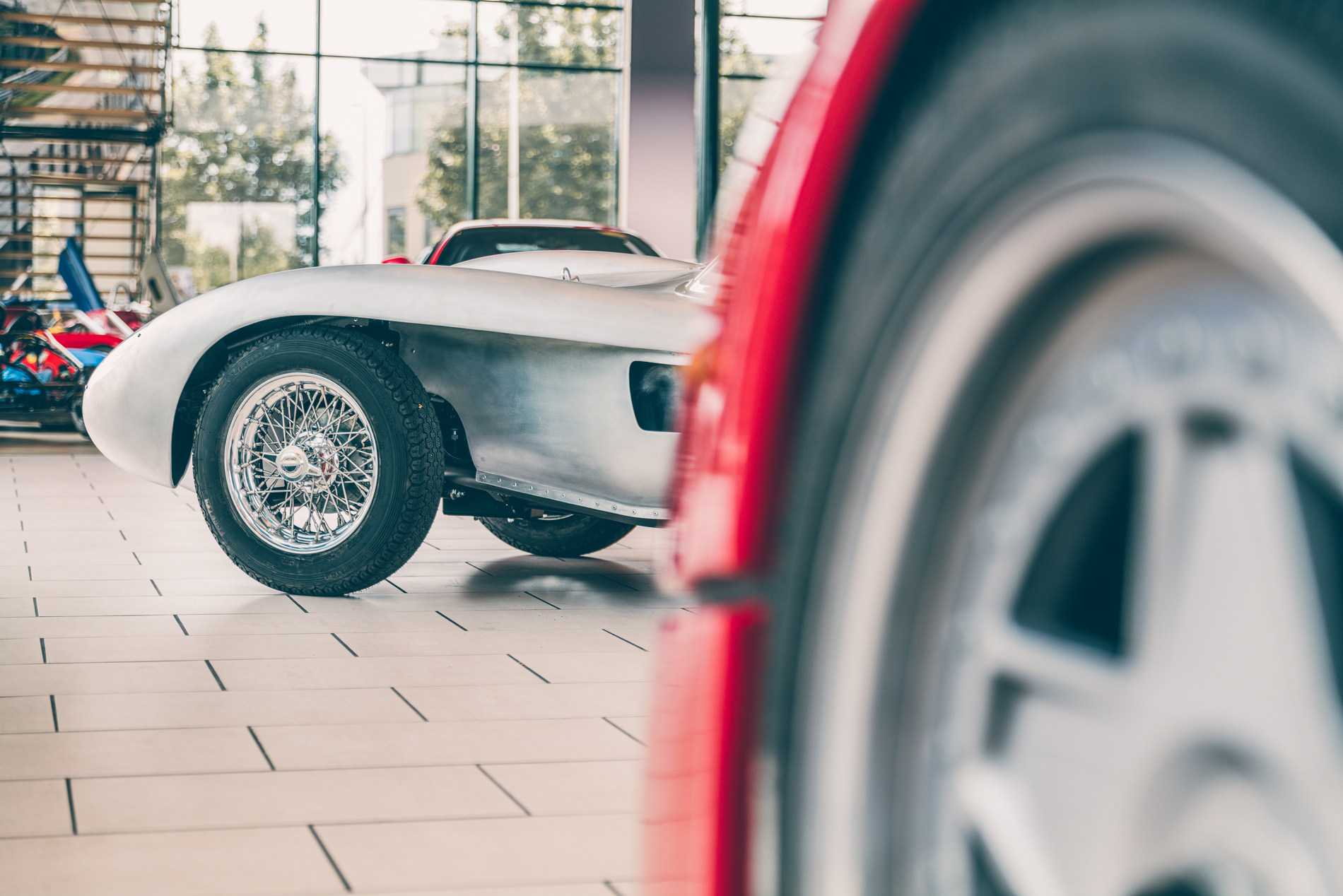 Има нова Ferrari Testa Rossa, но е електрическа и в мащаб 75%