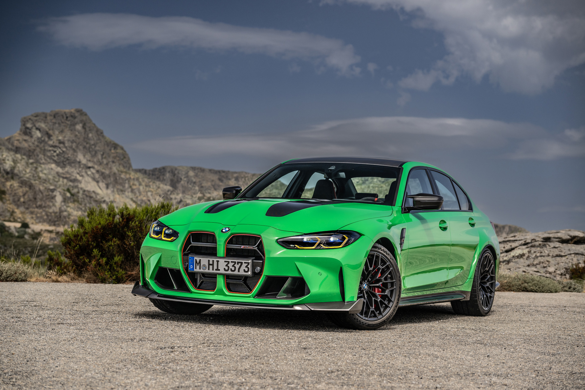 BMW M3 CS е с 550 к.с.