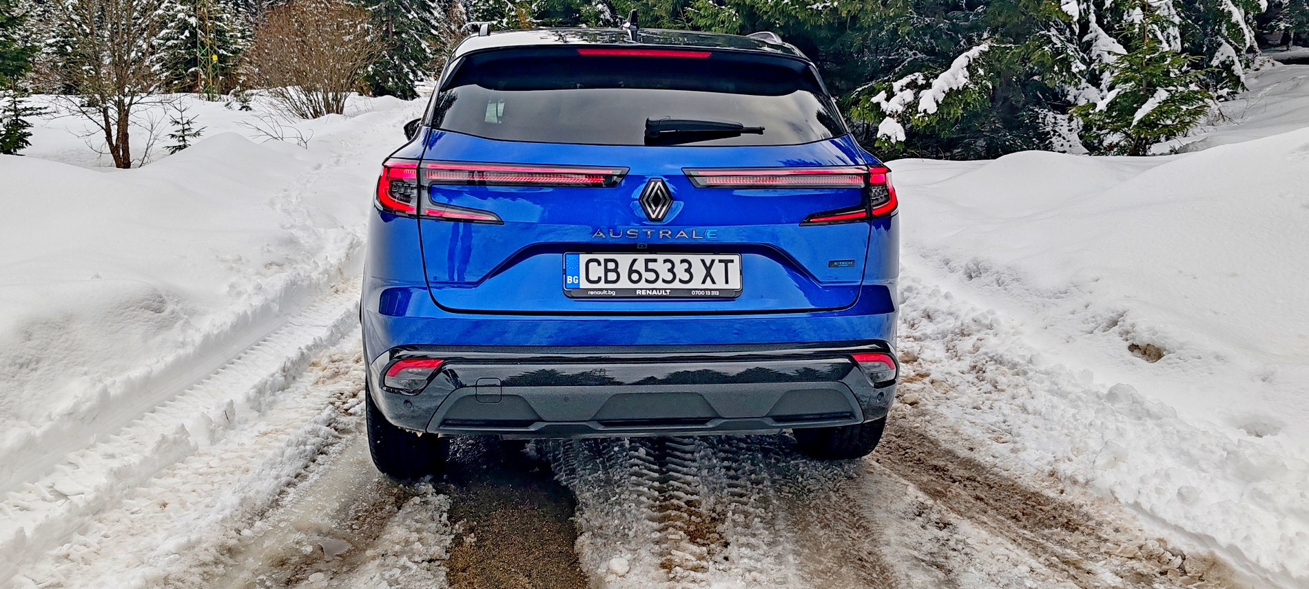 Караме хибридния Renault Austral