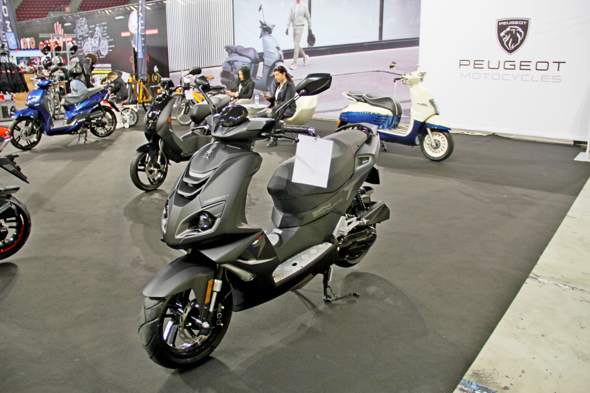 Премиери на всеки щанд на Moto Expo 2023