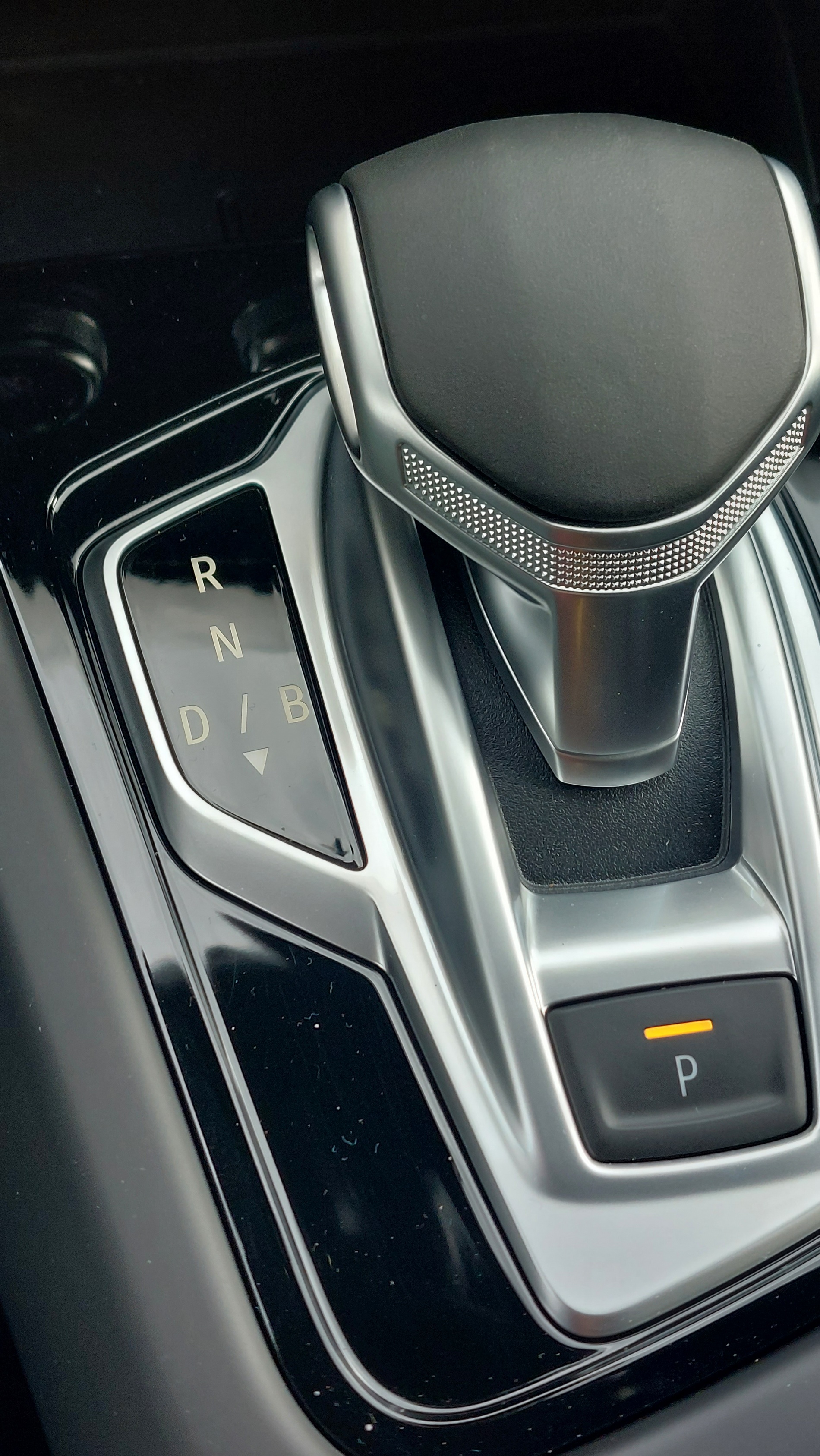 Караме Renault Arkana Esprit Alpine