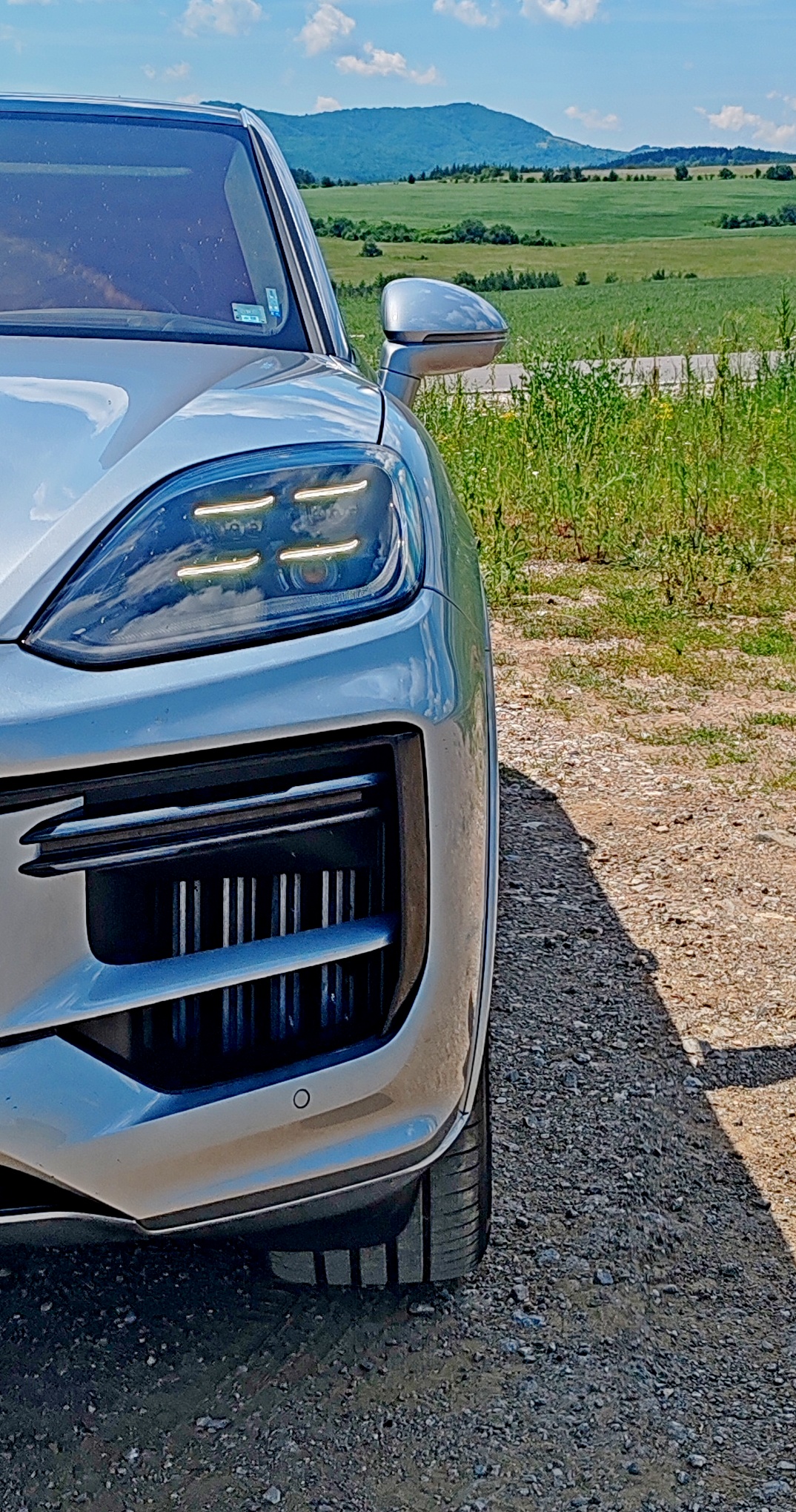 Най-мощният Porsche Cayenne е плъг-ин хибрид