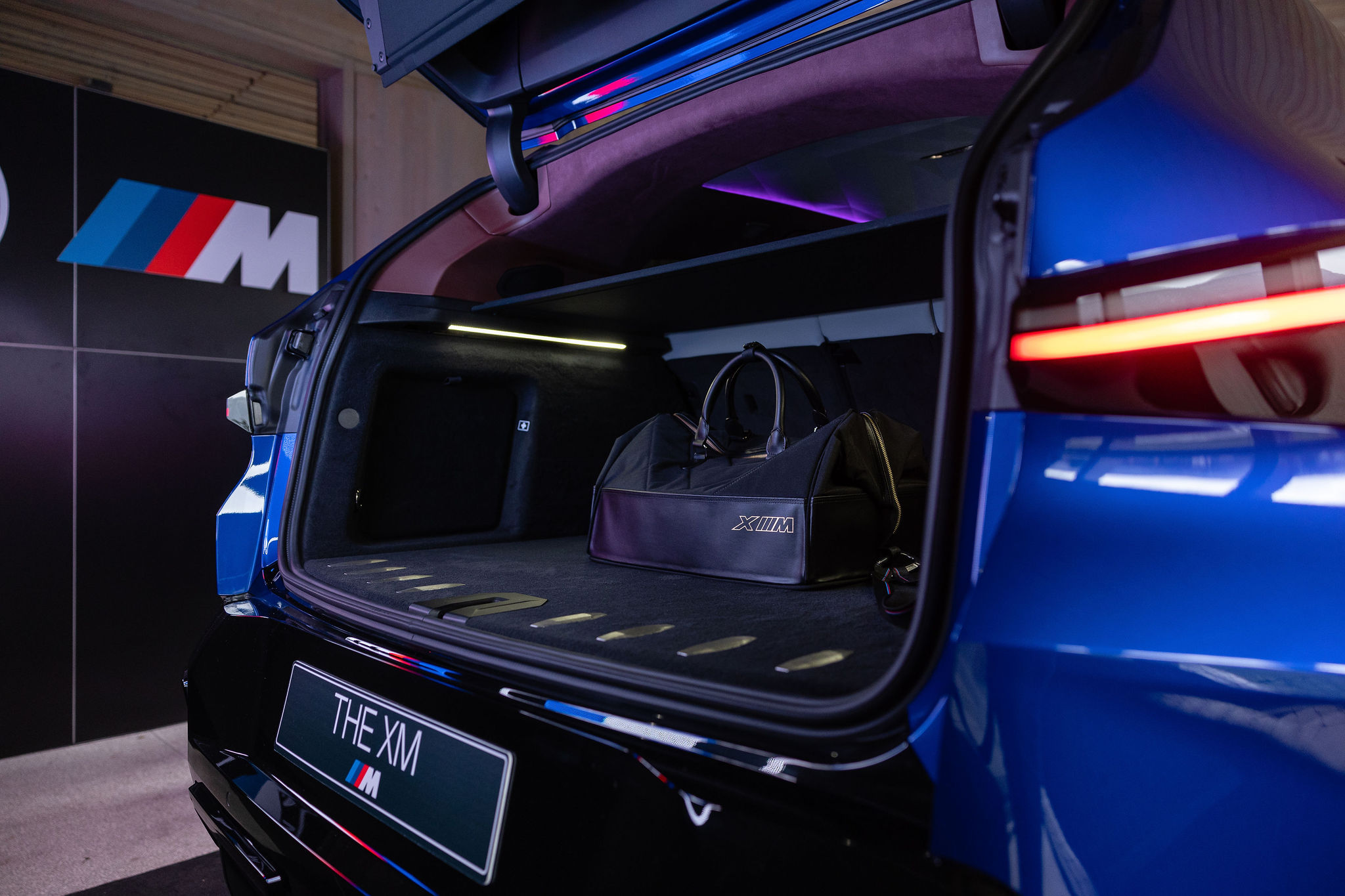 Разбулихме BMW ХМ и М2
