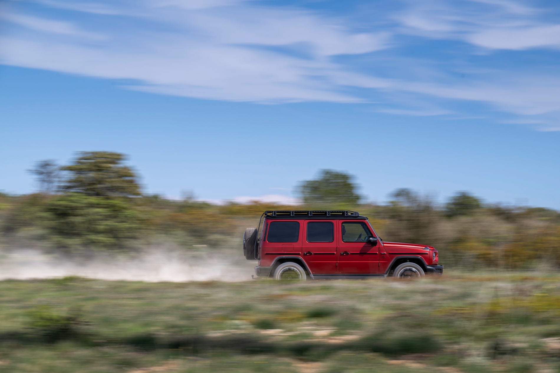 Караме обновената Mercedes G-класа