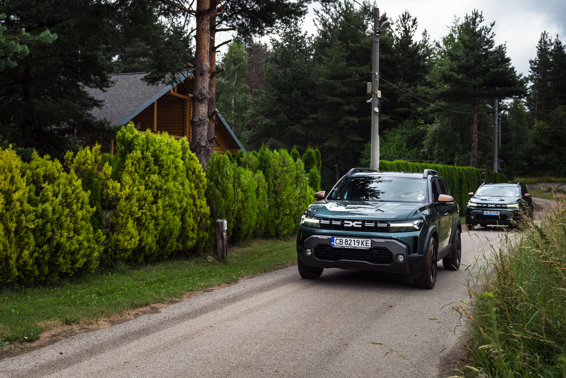 Караме новото поколение Dacia Duster