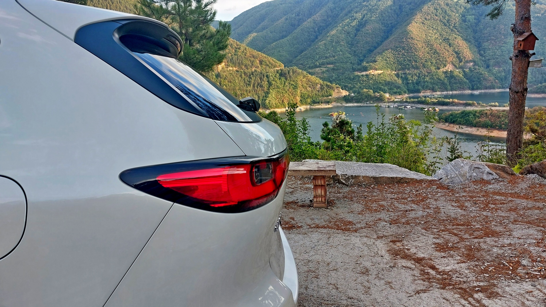 Караме Mazda CX-60 с дизелов шестак