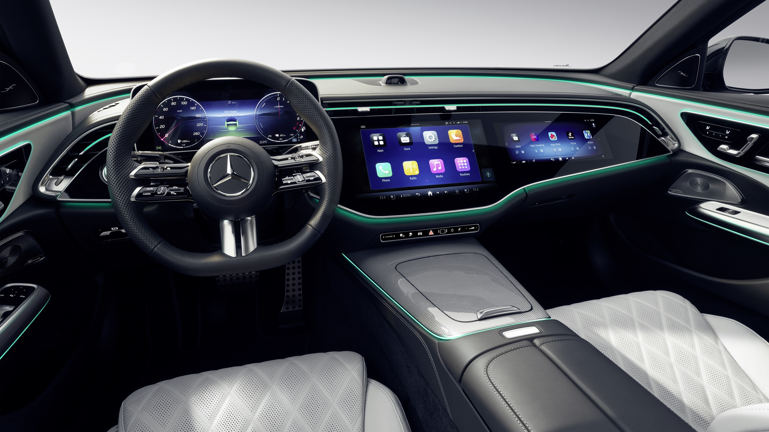 Дебют за Mercedes CLE Coupe и Е-клас у нас
