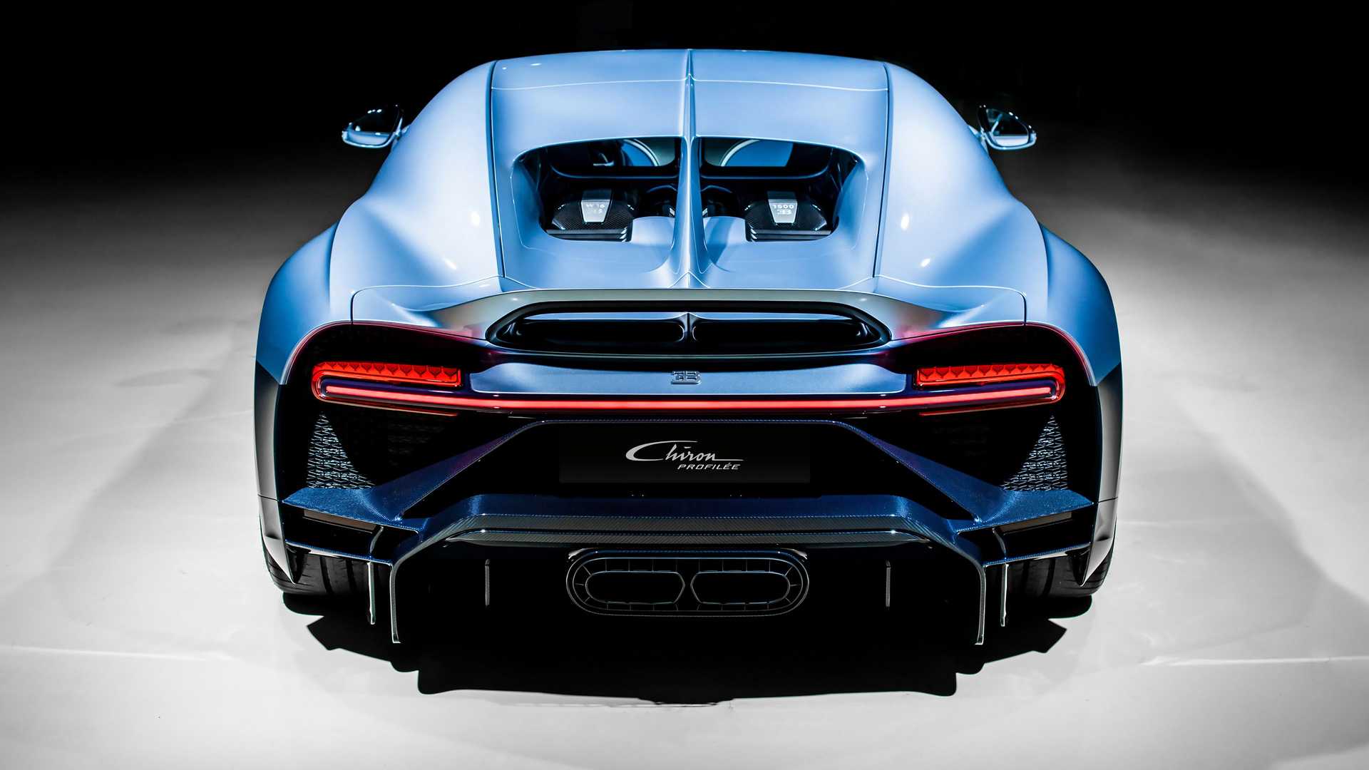 Bugatti пусна специален последен Chiron