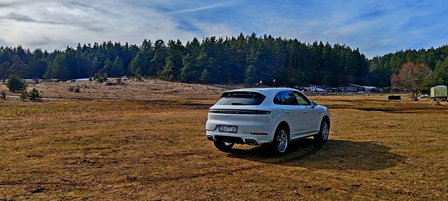 Караме новия Porsche Cayenne плъг-ин хибрид