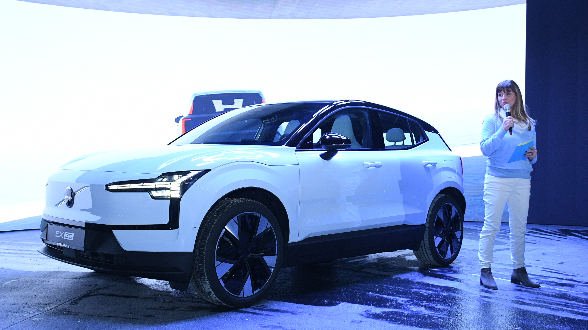 Volvo EX30 с премиера в България
