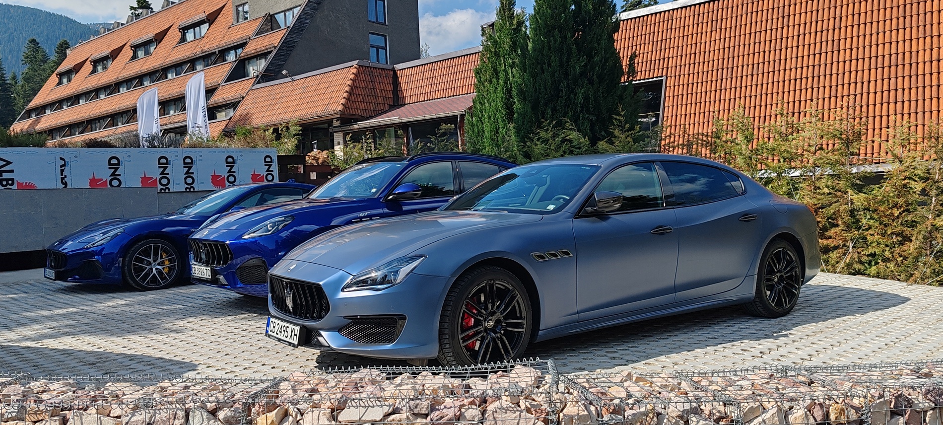 Караме електрическото Maserati Grecale Folgore