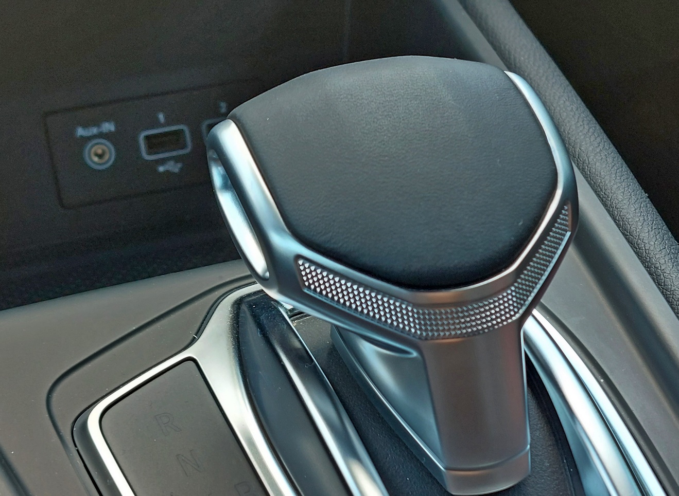 Караме Renault Captur Hybrid