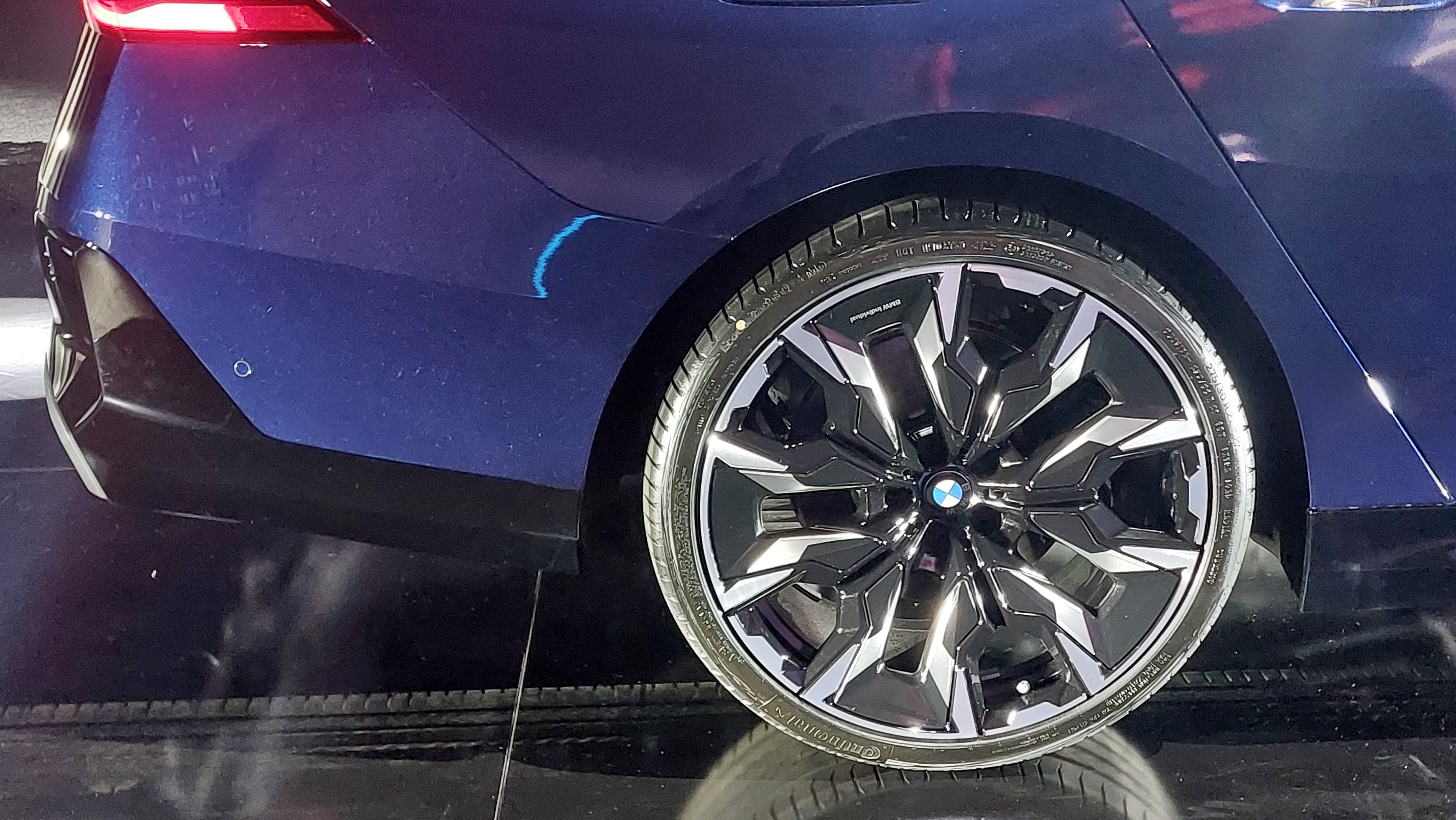 BMW Серия 5 пристигна в България