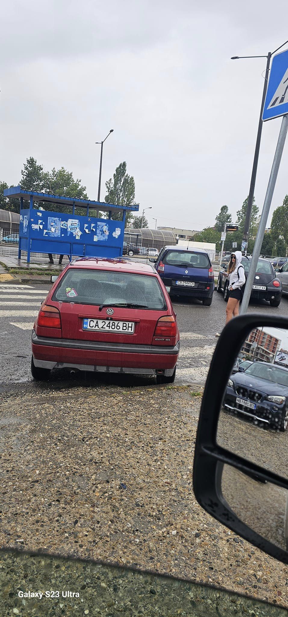 Касапница по пътя в първия есенен дъжд в София и страната