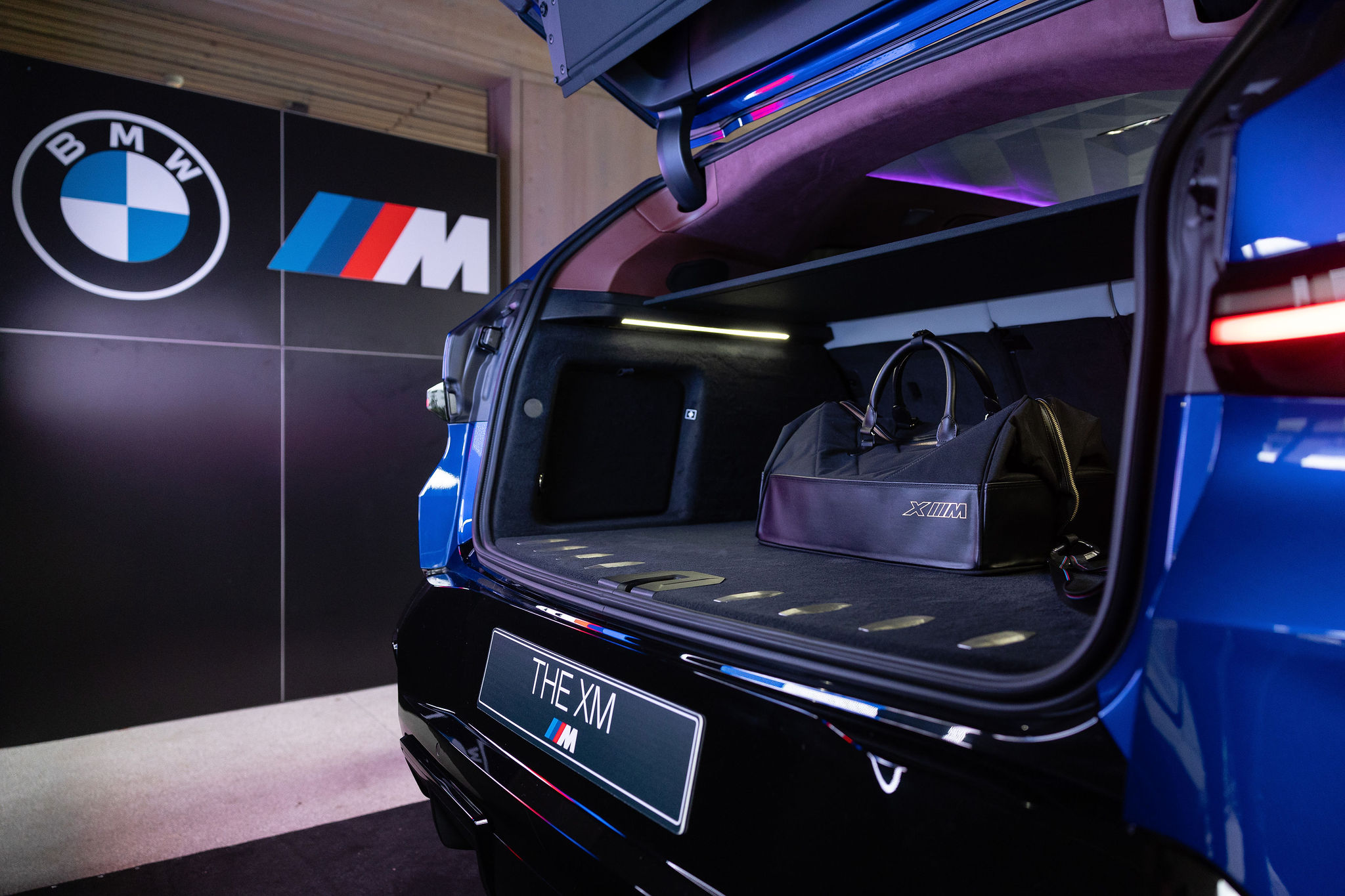 Разбулихме BMW ХМ и М2