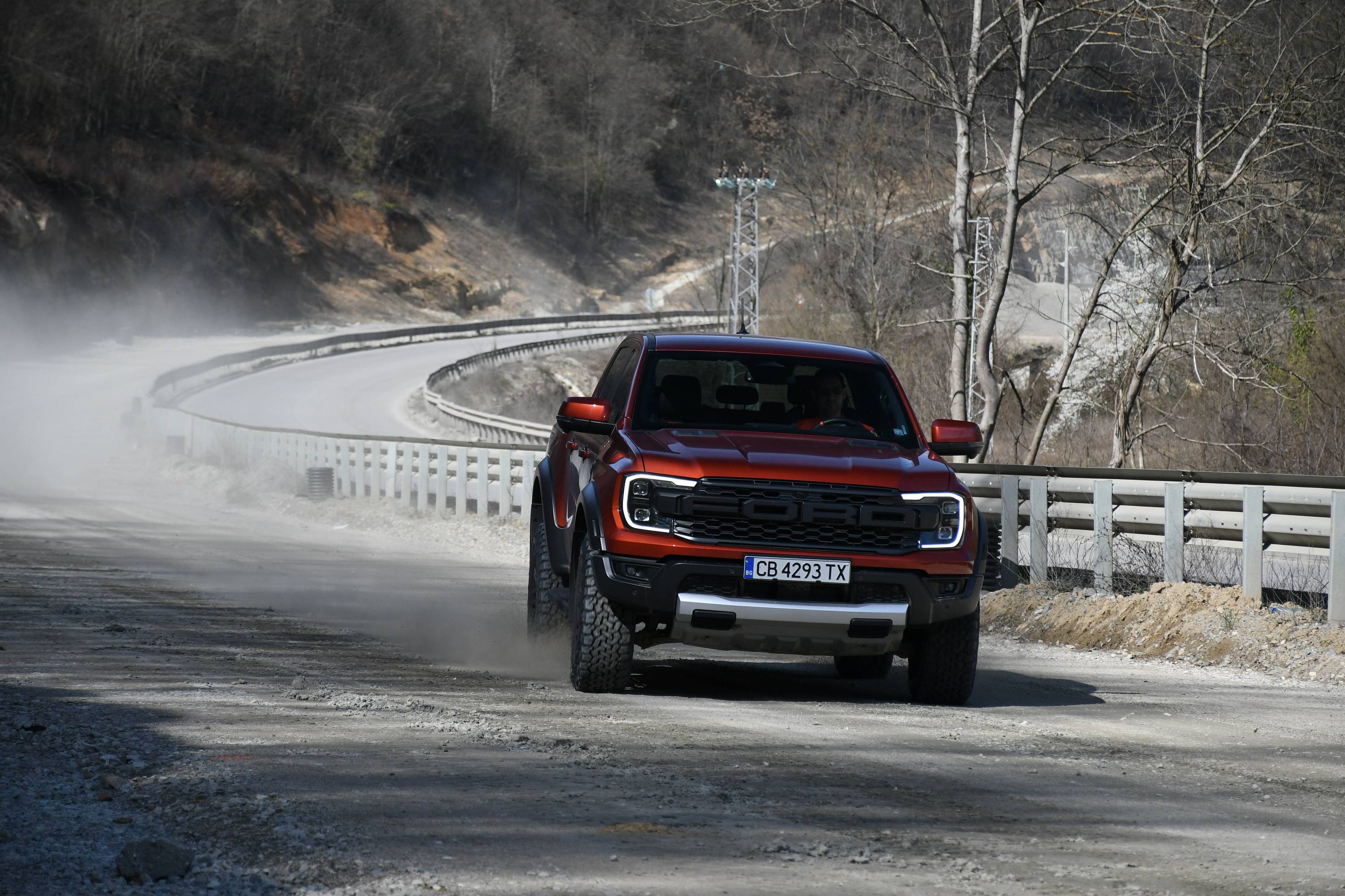 Ford Ranger Raptor е оръжие за баха