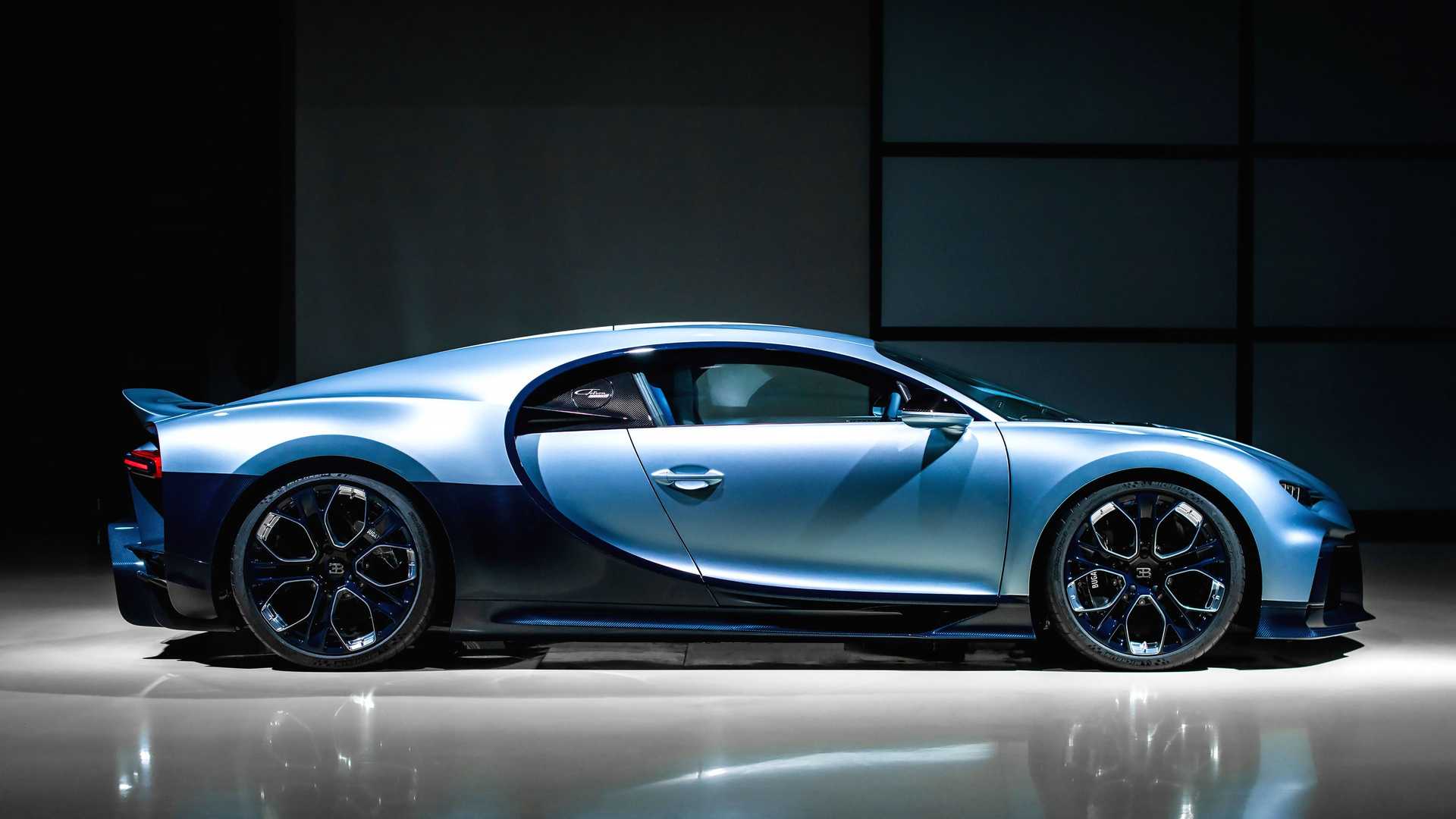 Bugatti пусна специален последен Chiron