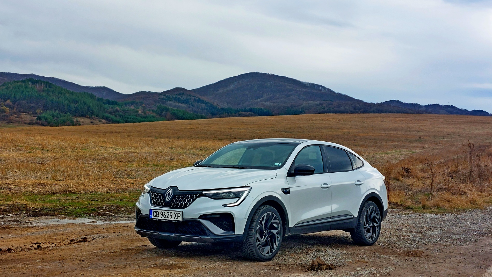Караме Renault Arkana Esprit Alpine