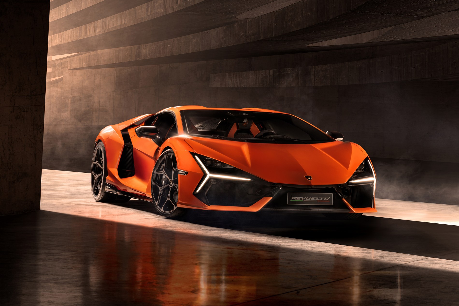 Lamborghini с луд супер хибрид