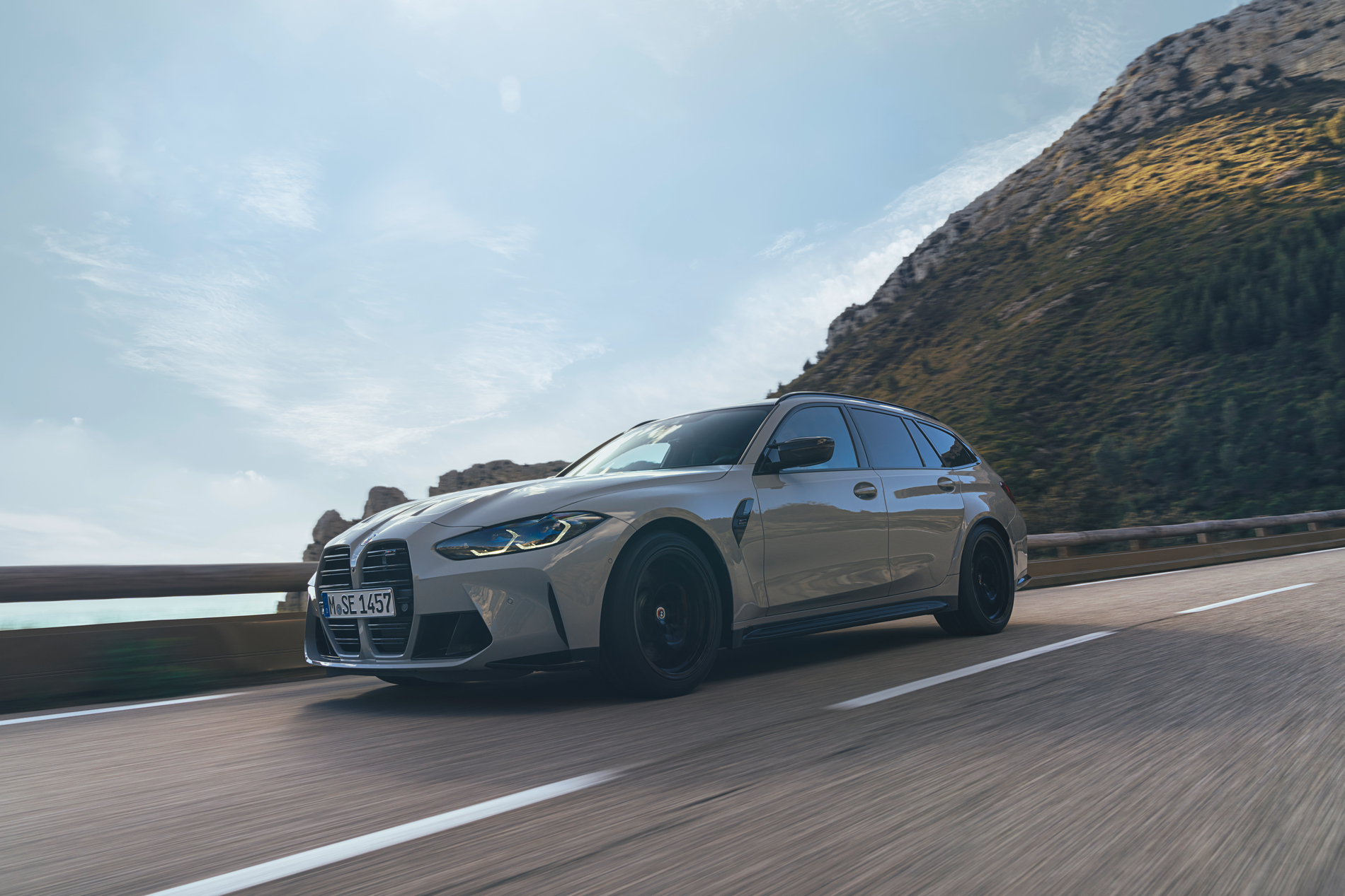 И BMW вече има компактно спортно комби