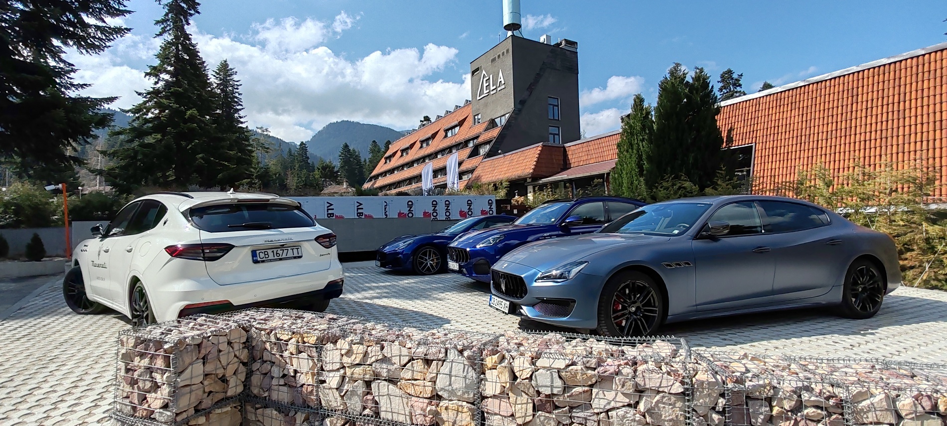 Караме електрическото Maserati Grecale Folgore