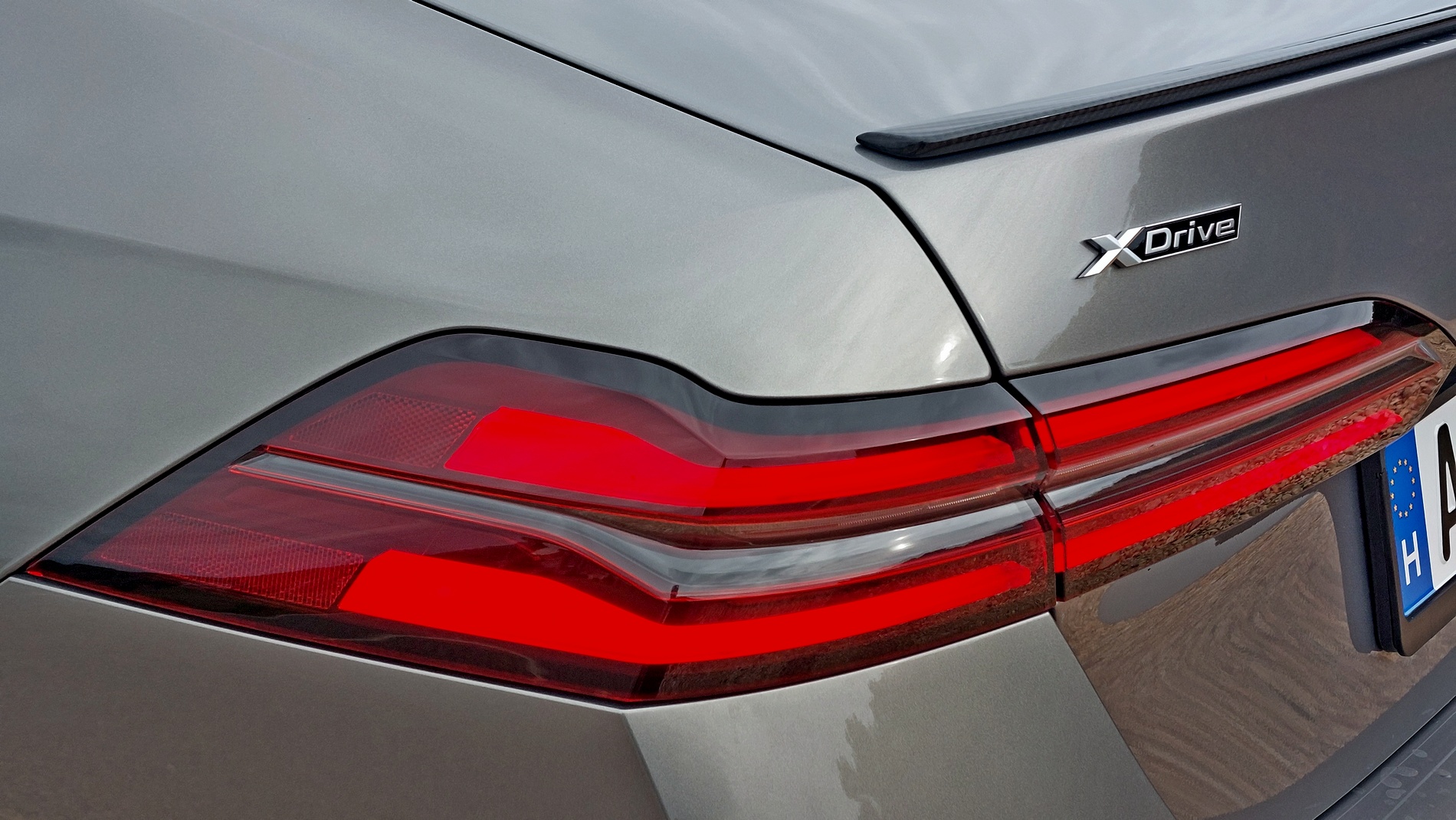 Караме новото поколение BMW Серия 5
