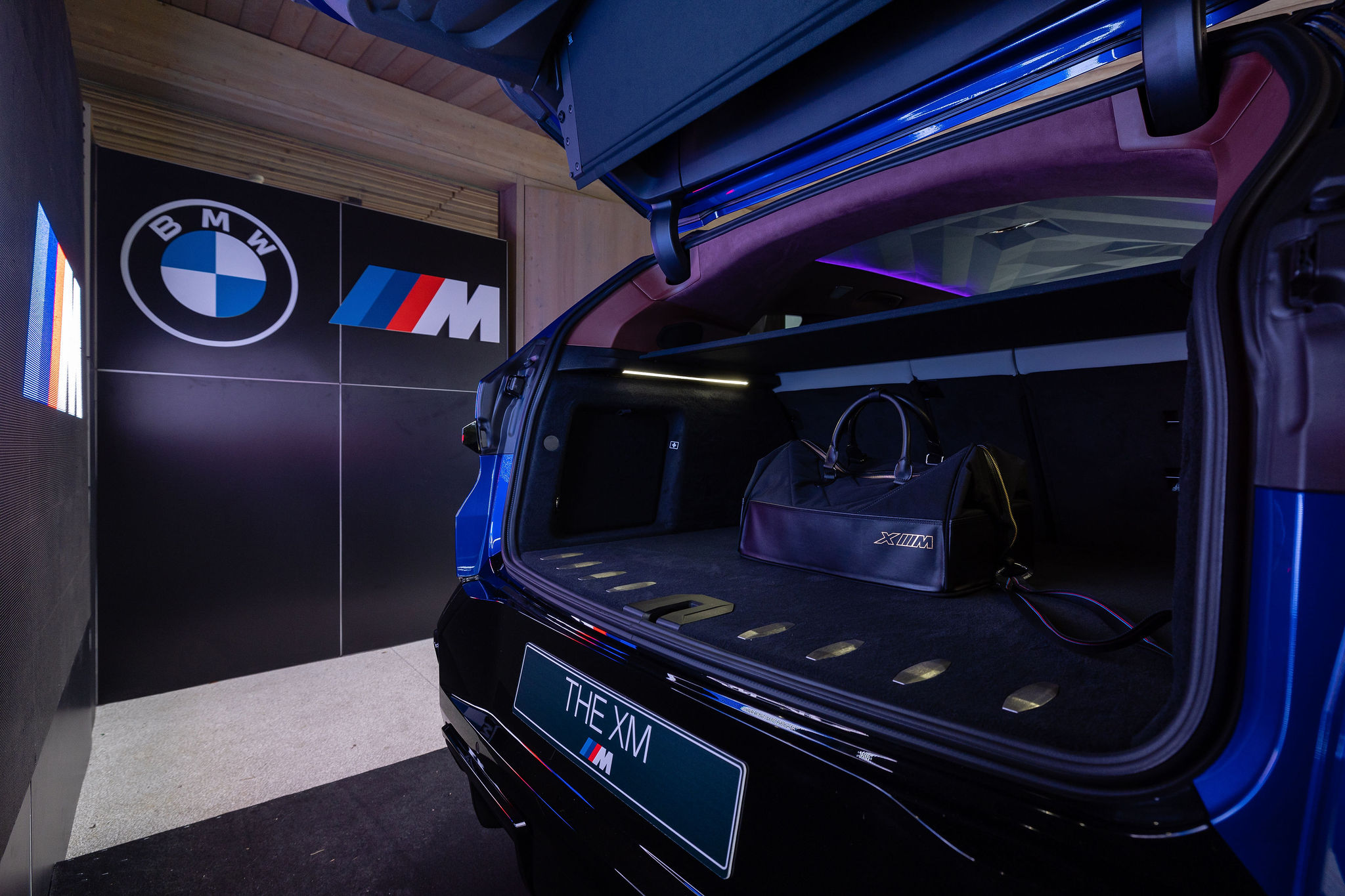 Разбулихме BMW ХМ и М2