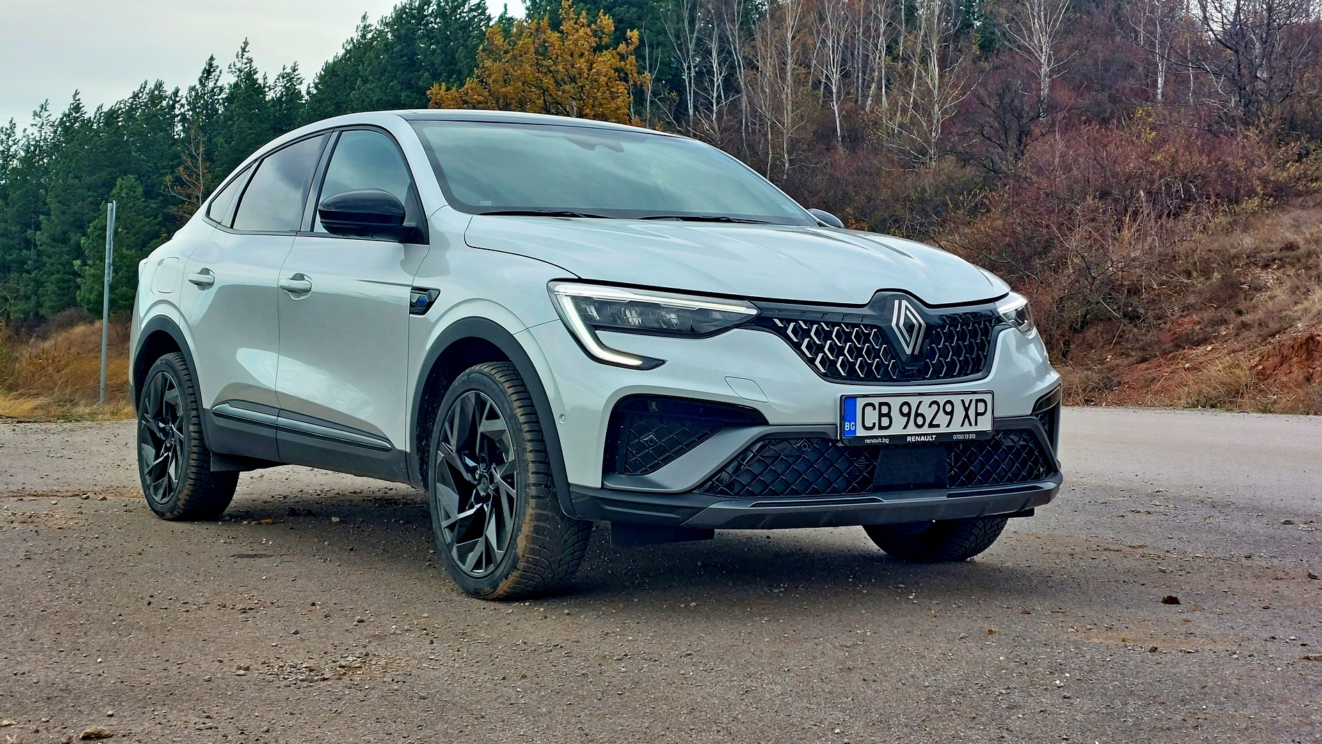 Караме Renault Arkana Esprit Alpine