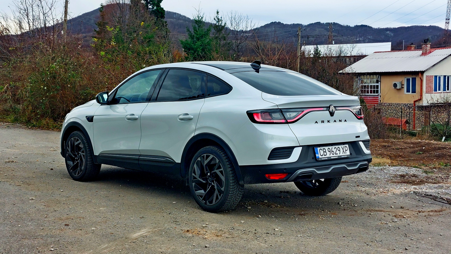 Караме Renault Arkana Esprit Alpine